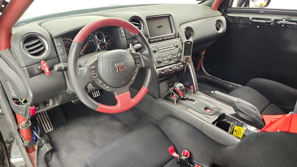 2014 Nissan GT-R Black Edition - Photo 33