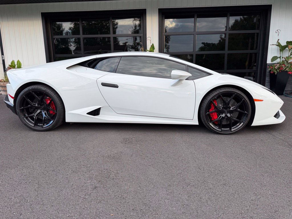 Used 2016 Lamborghini Huracan LP610-4 Coupe