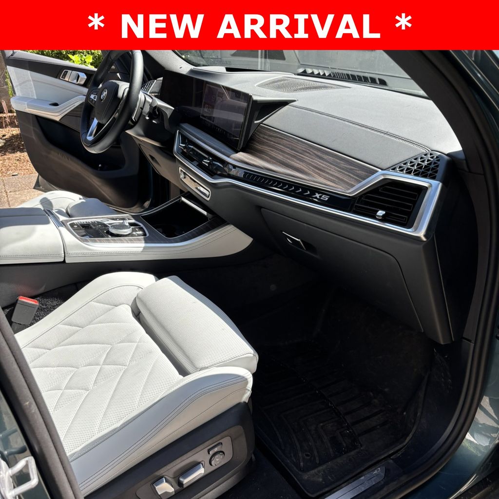 2025 BMW X5 40i - Photo 11