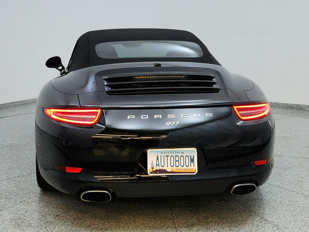 2016 Porsche 911 Black Edition Cabriolet photo 4