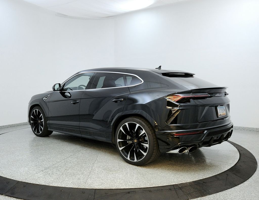 Used 2022 Lamborghini Urus SUV