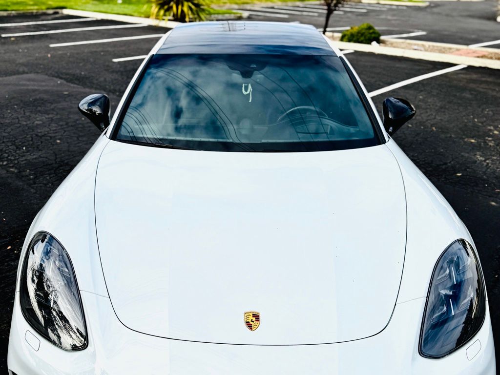 2019 Porsche Panamera Turbo photo 3