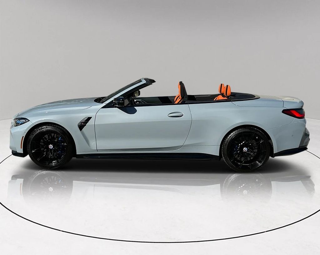 2023 Bmw M4 Competition xDrive Convertible photo 2