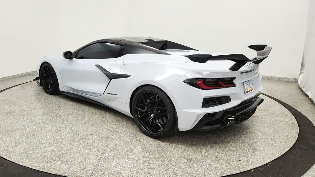 Used 2024 Chevrolet Corvette Stingray Z06 w/1LZ Convertible