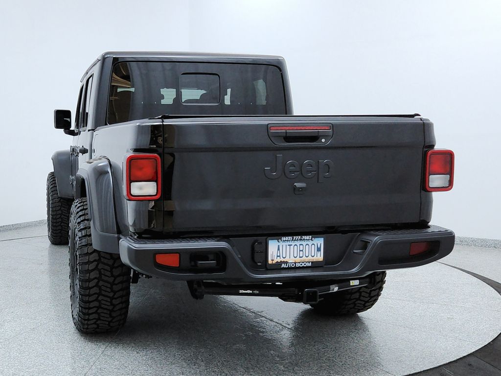 2025 Jeep Gladiator Sport photo 3