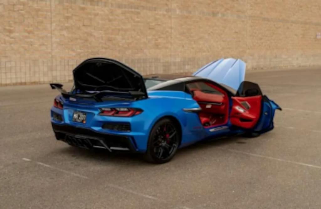 Used 2024 Chevrolet Corvette Stingray Z06 w/3LZ Convertible
