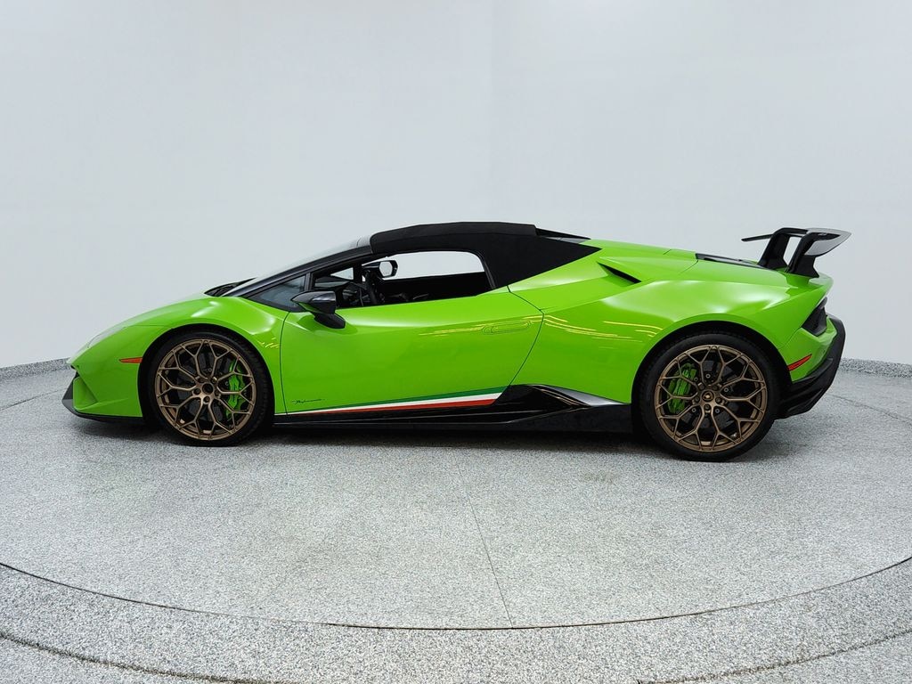 Used 2019 Lamborghini Huracan Performante Convertible