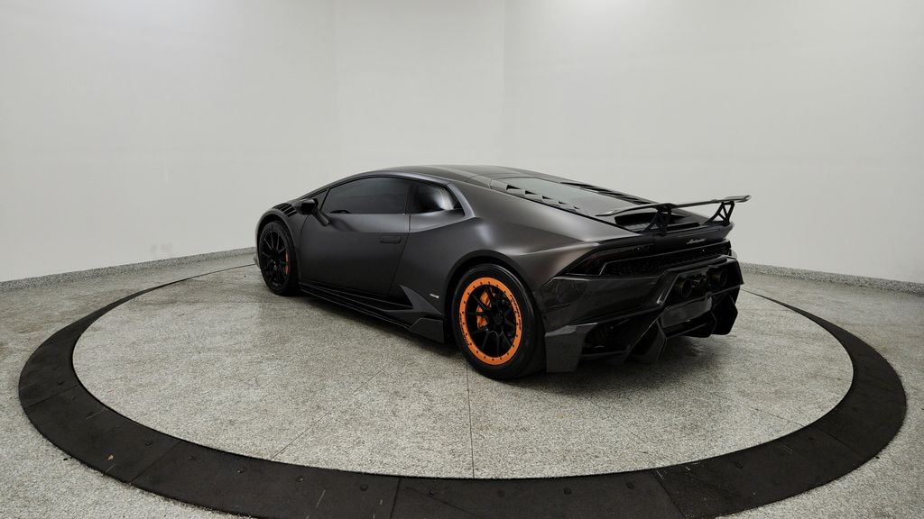 Used 2015 Lamborghini Huracan LP610-4 Coupe