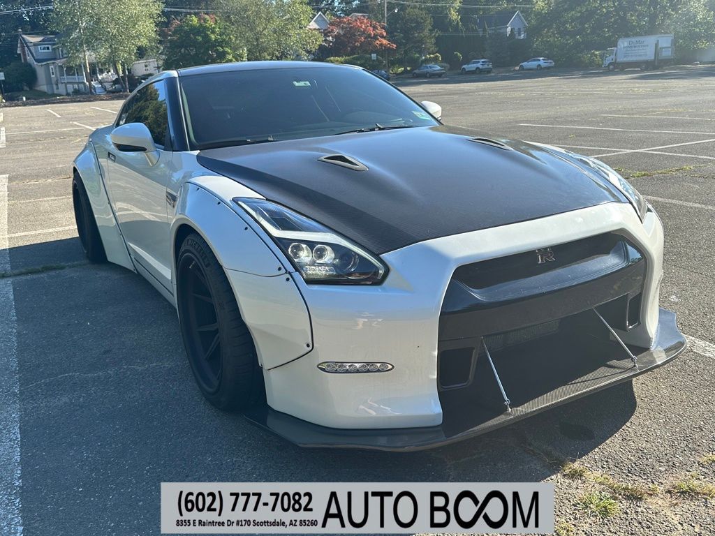 2014 Nissan GT-R