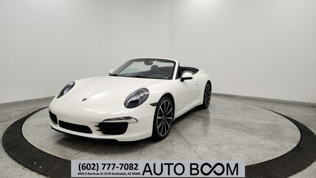 2012 Porsche 911 Carrera 4 Cabriolet's photo
