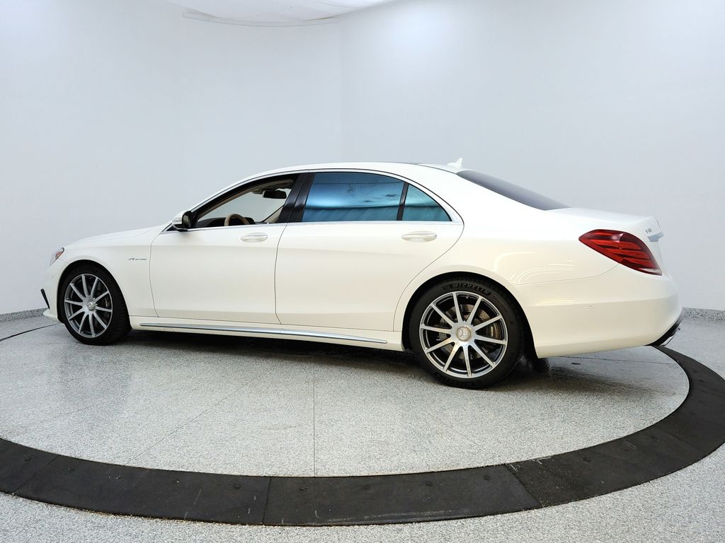 2014 Mercedes Benz S 63 AMG 4MATIC photo 3