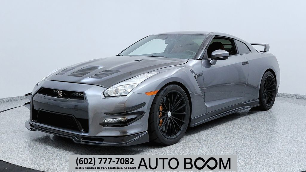 2015 Nissan GT-R Premium