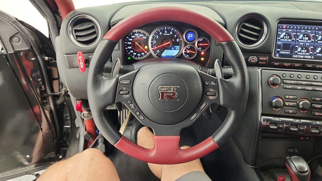 2014 Nissan GT-R Black Edition - Photo 35