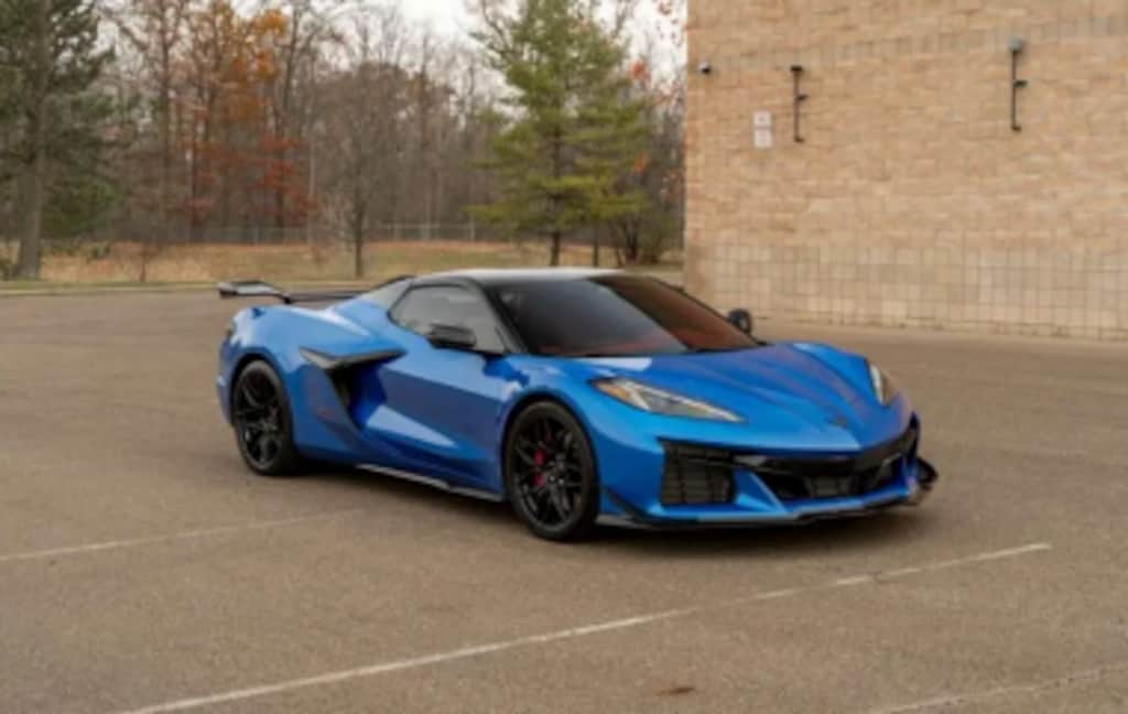 Used 2024 Chevrolet Corvette Stingray Z06 w/3LZ Convertible