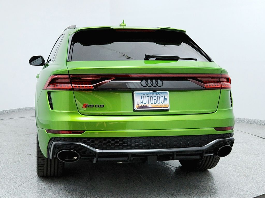 2023 Audi RS Q8 photo 4