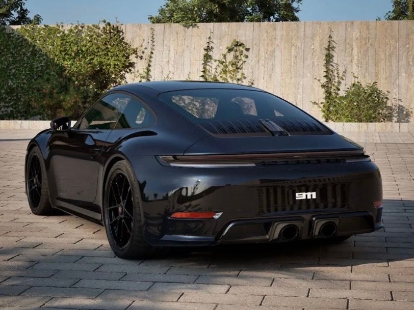 2025 Porsche 911 4 GTS photo 3