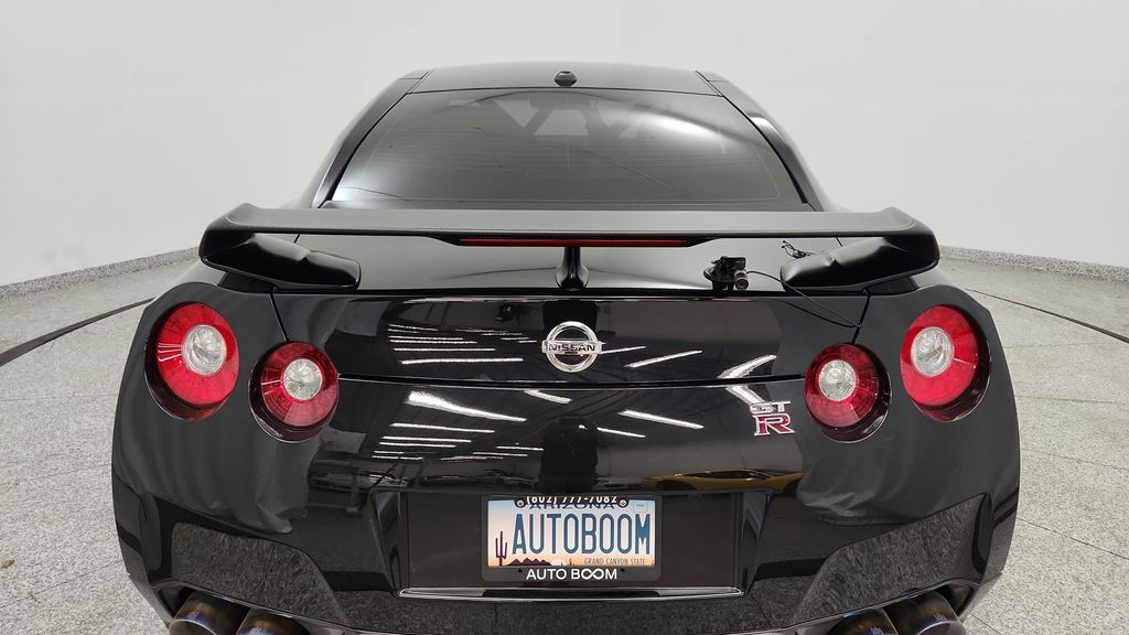 2014 Nissan GT-R Black Edition - Photo 24