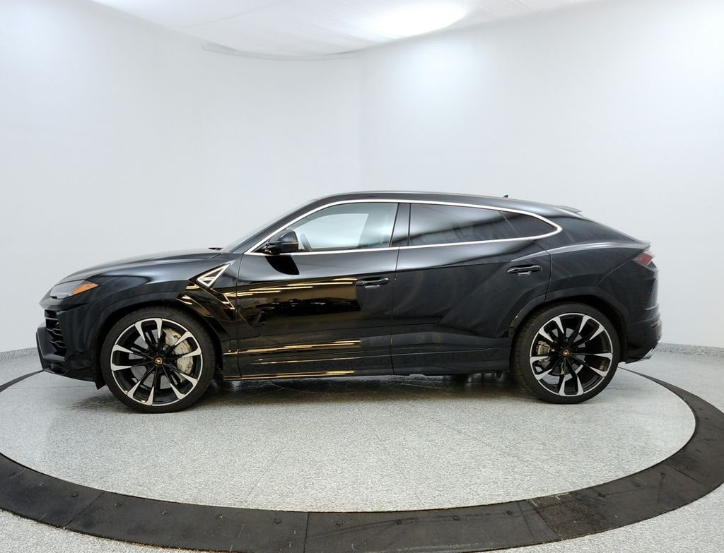 Used 2022 Lamborghini Urus SUV