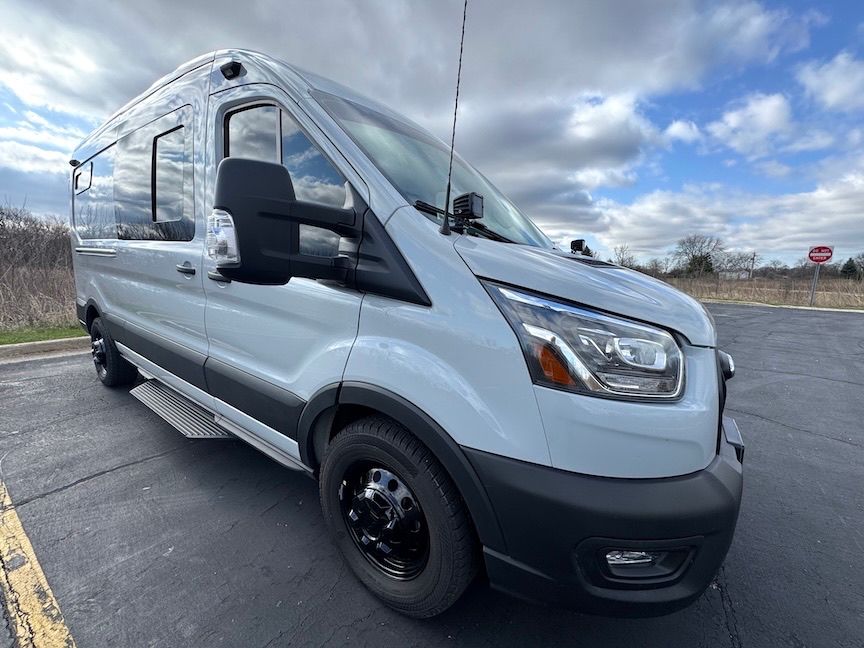 2021 Ford Transit photo 3
