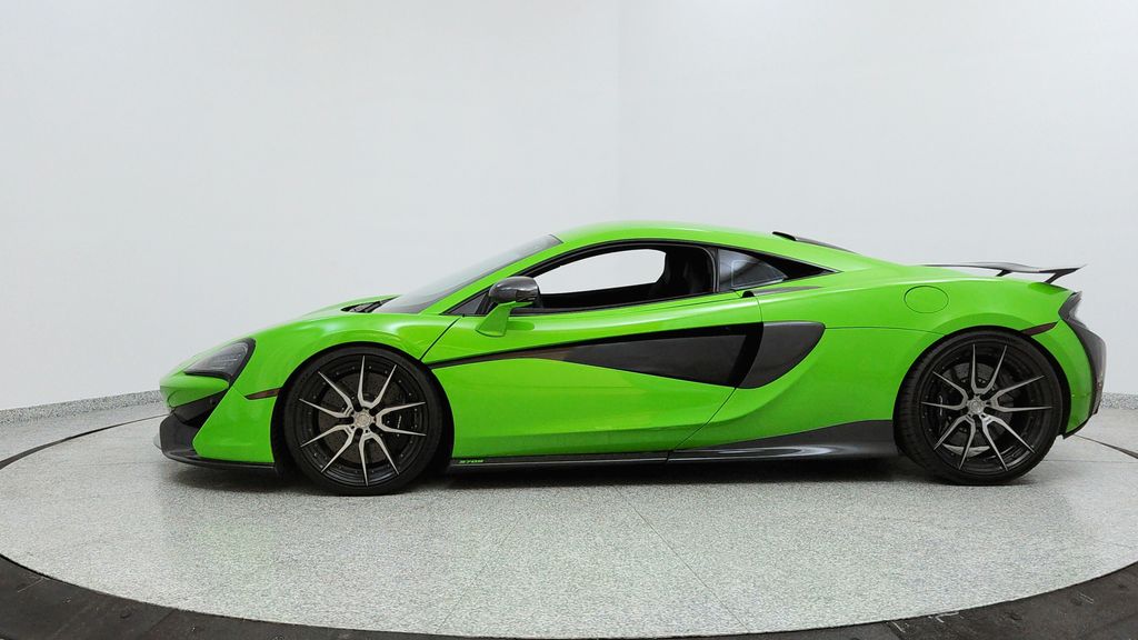 2016 Mclaren 570S Coupe S photo 2