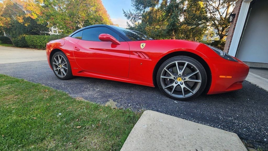 Used 2014 Ferrari California Base Convertible