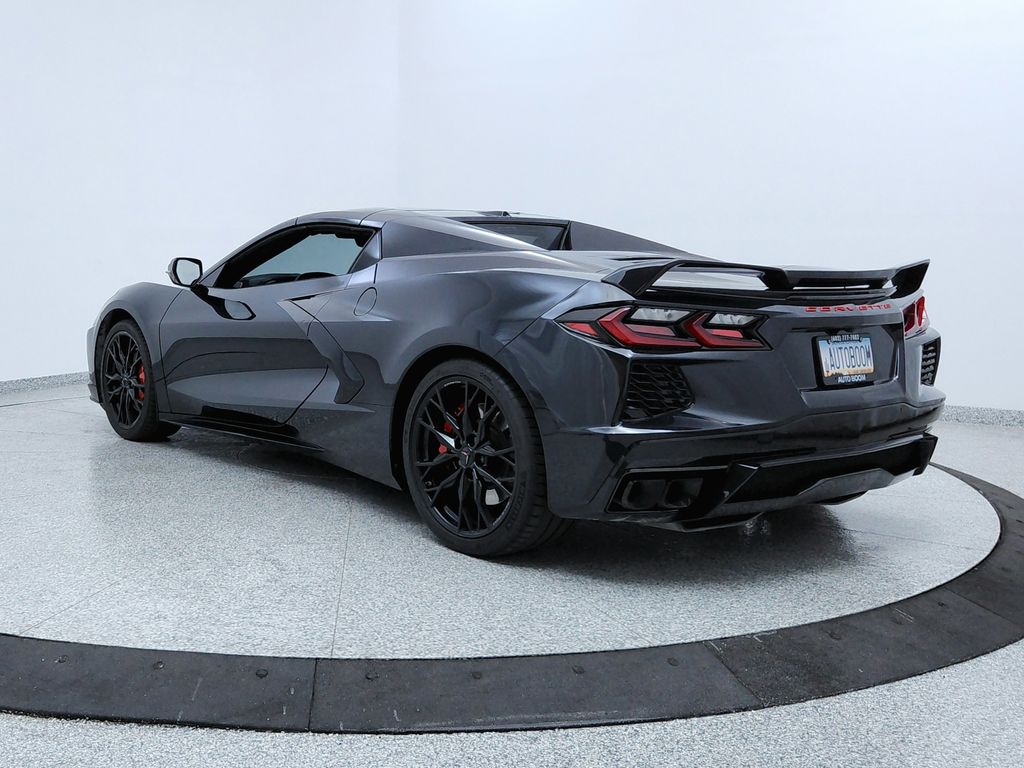 2024 Chevrolet Corvette Stingray 3LT photo 3