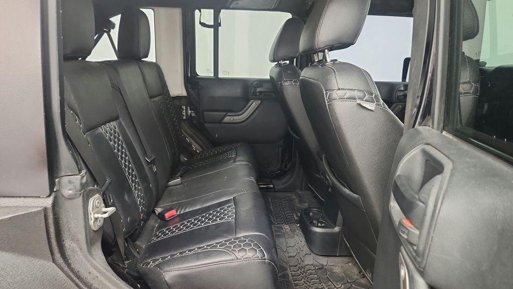 2017 Jeep Wrangler Unlimited Sport S - Photo 27