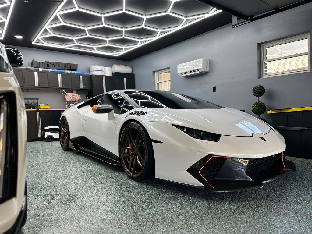 Used 2017 Lamborghini Huracan LP580-2 Coupe
