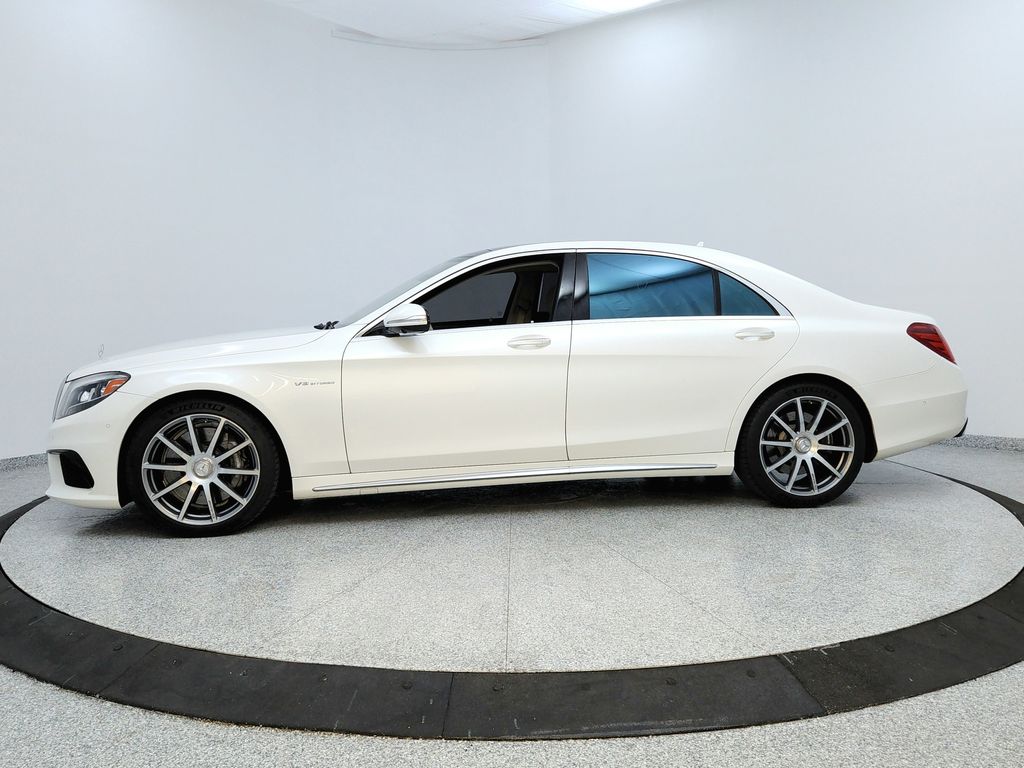 2014 Mercedes Benz S 63 AMG 4MATIC photo 2