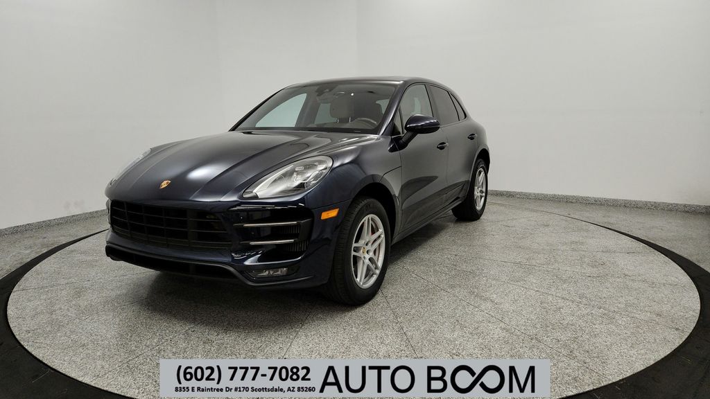 2017 Porsche Macan Turbo's photo