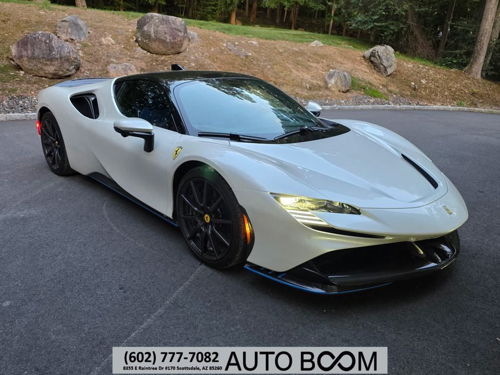 2023 Ferrari SF90 Base's photo