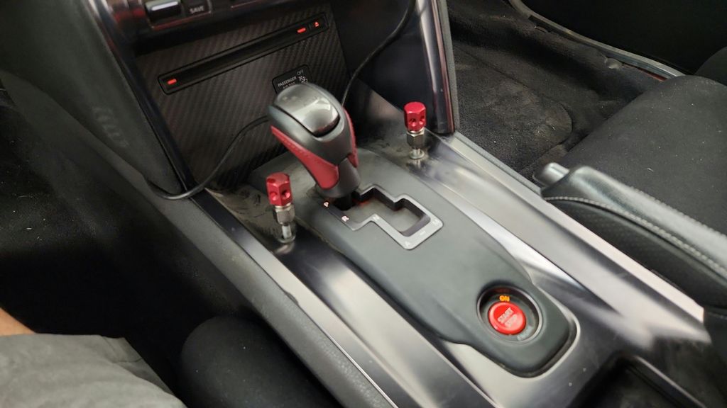 2014 Nissan GT-R Black Edition - Photo 38