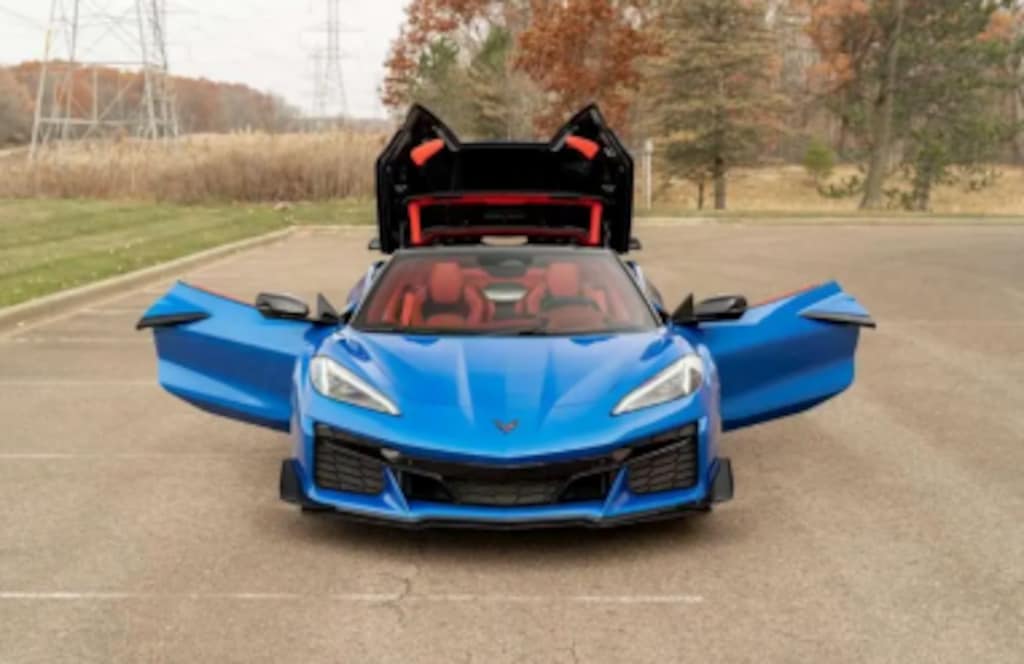 Used 2024 Chevrolet Corvette Stingray Z06 w/3LZ Convertible