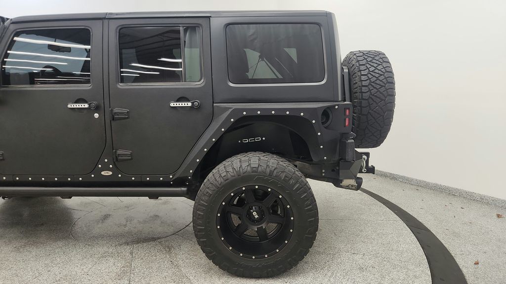 2017 Jeep Wrangler Unlimited Sport S - Photo 13