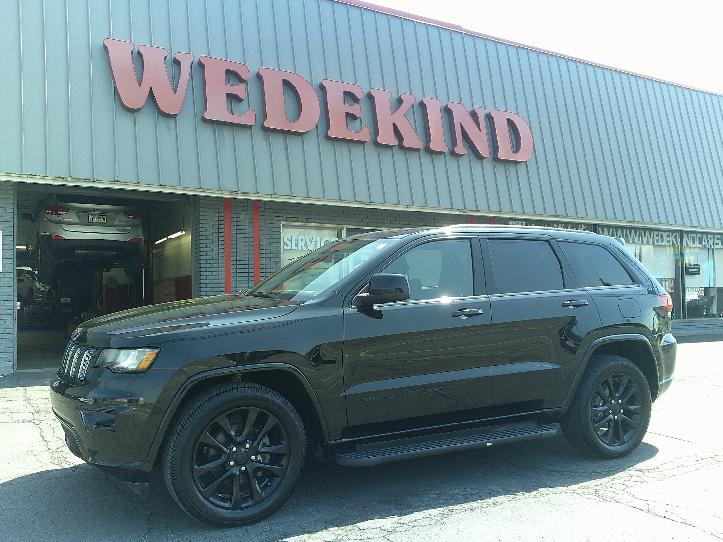 2018 Jeep Grand Cherokee Altitude 4WD's photo