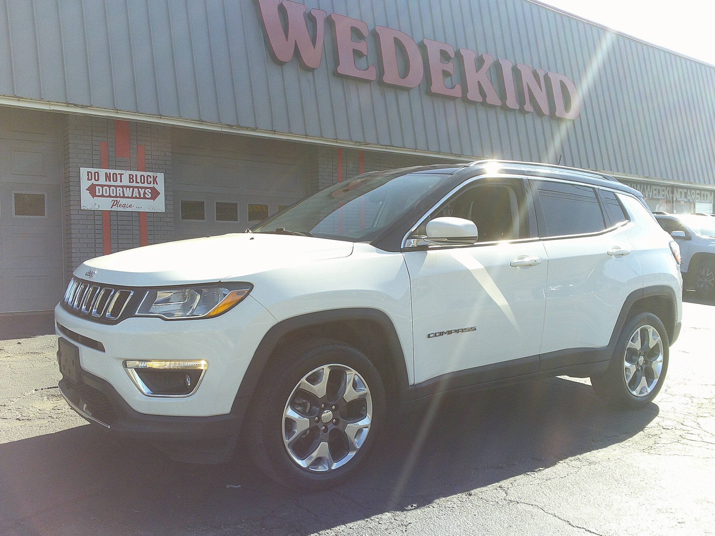 2019 Jeep Compass Limited photo 2