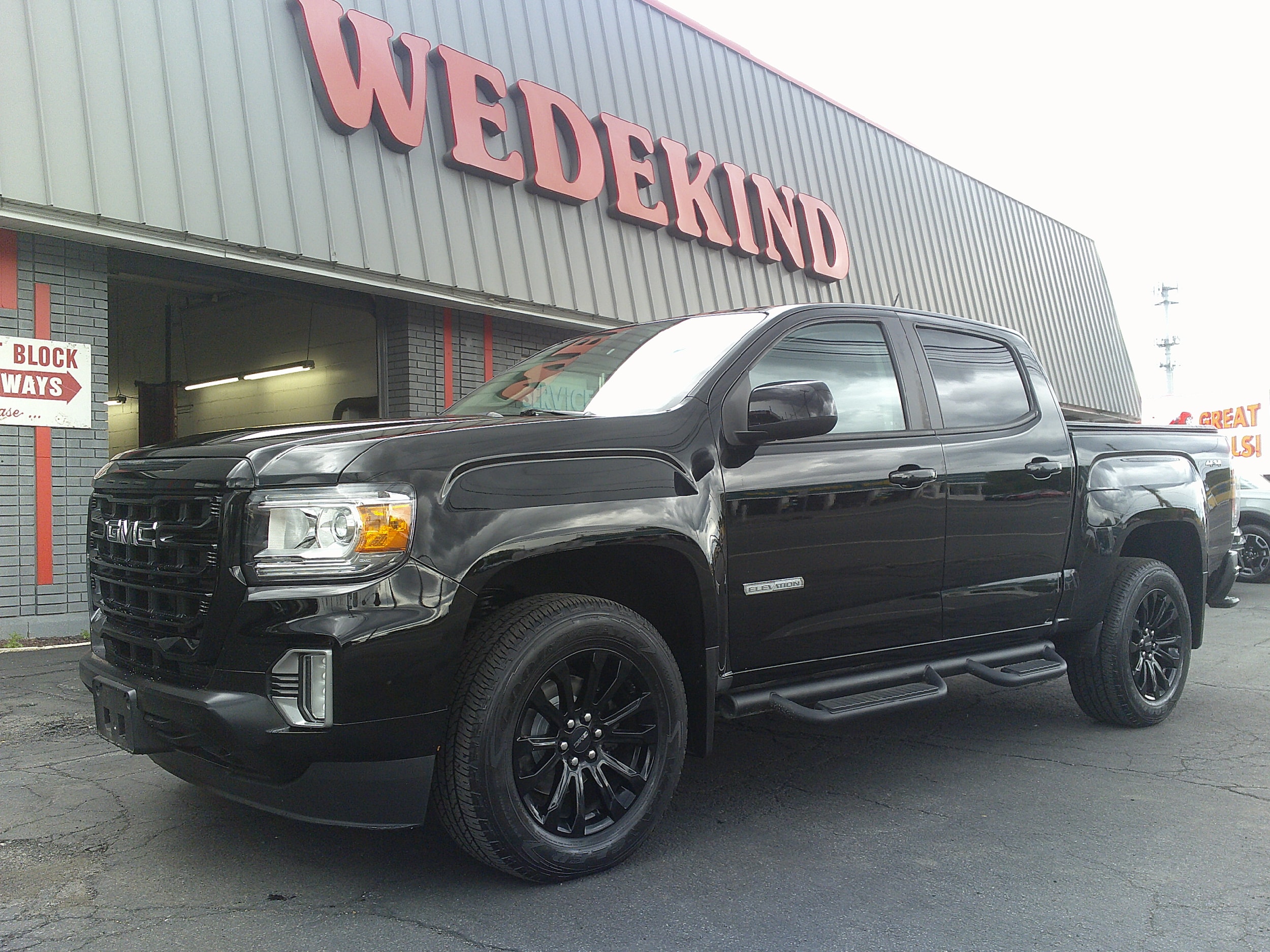 2021 GMC Canyon 4WD Elevation Crew Cab Short Box's photo
