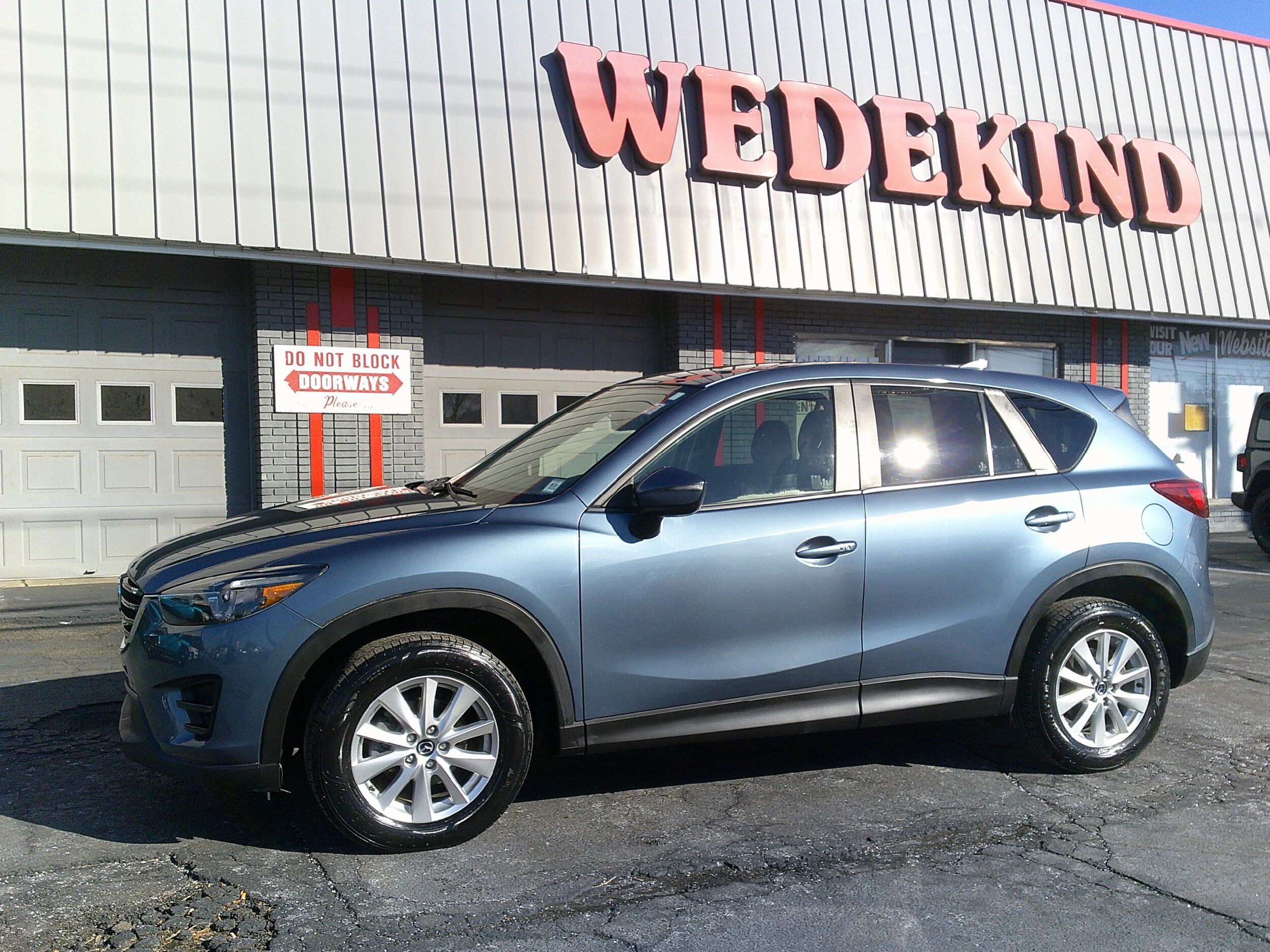 2016 Mazda CX-5 Touring photo 3