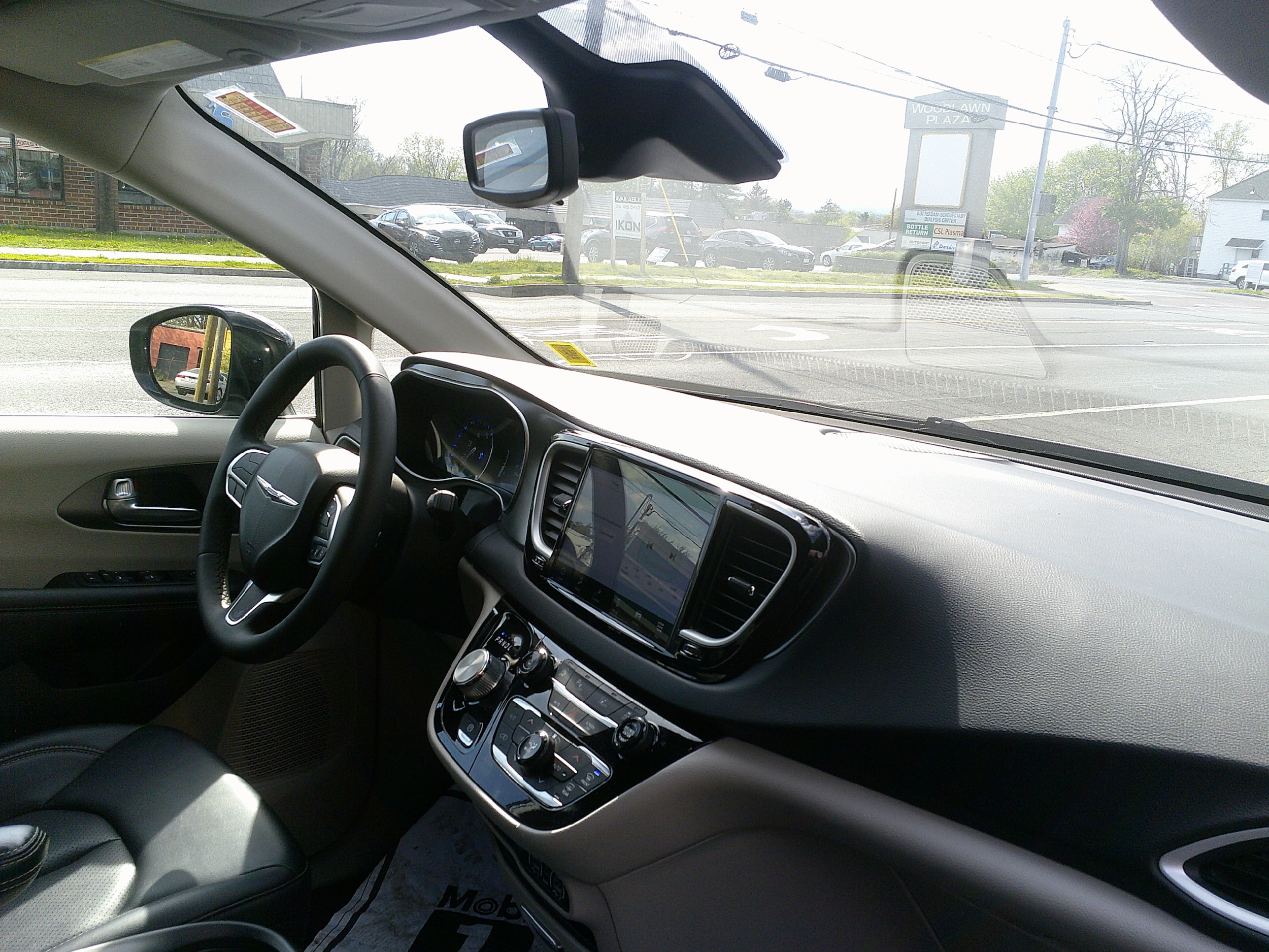 2024 Chrysler Pacifica Touring L - Photo 20