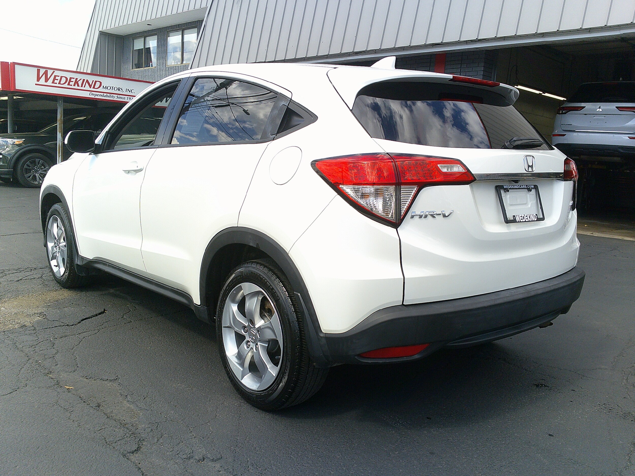 2019 Honda HR-V LX photo 4