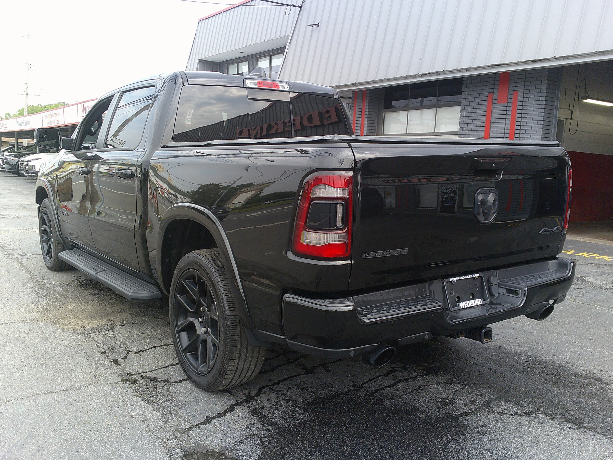2021 Ram 1500 Laramie photo 3