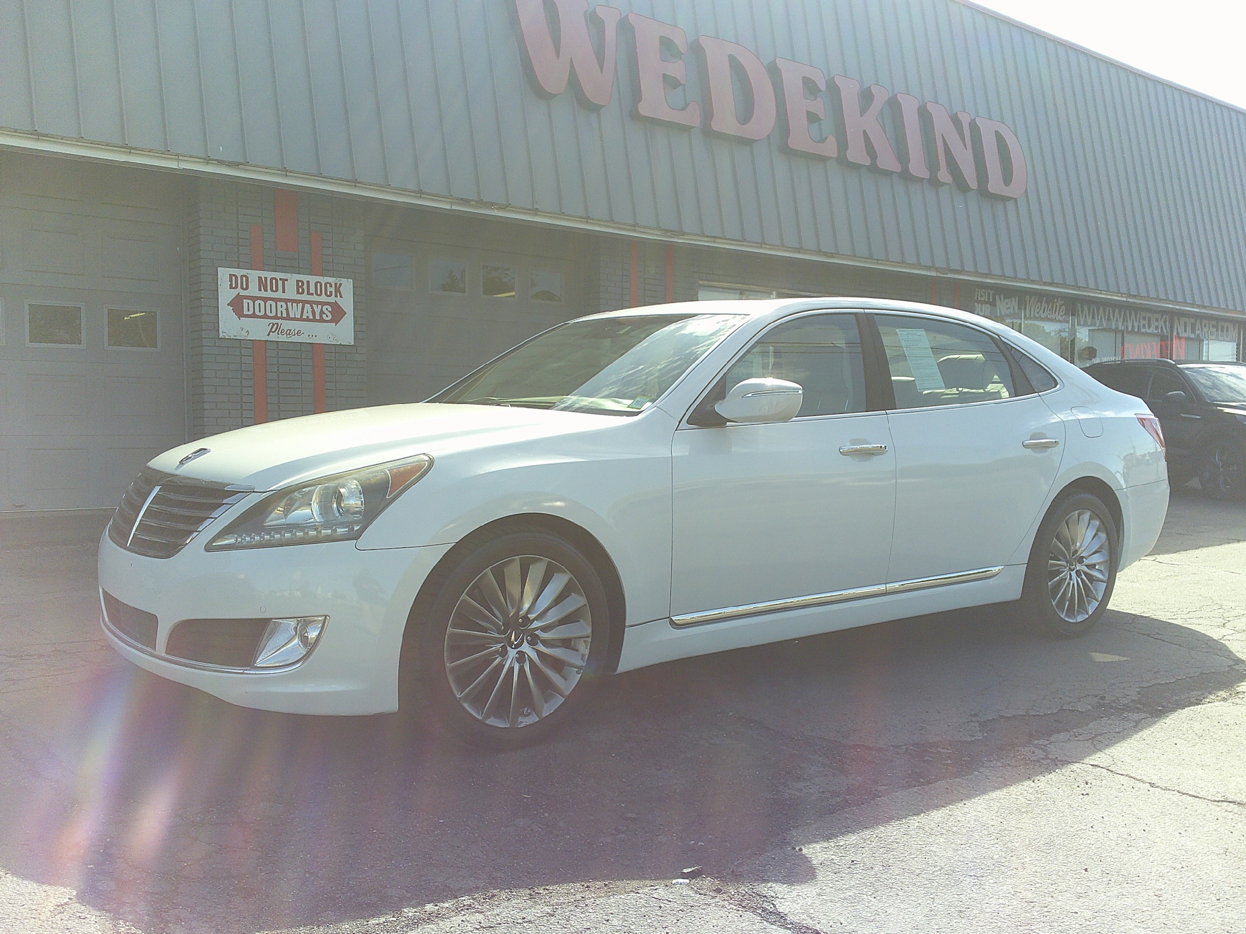 2014 Hyundai Equus Signature's photo