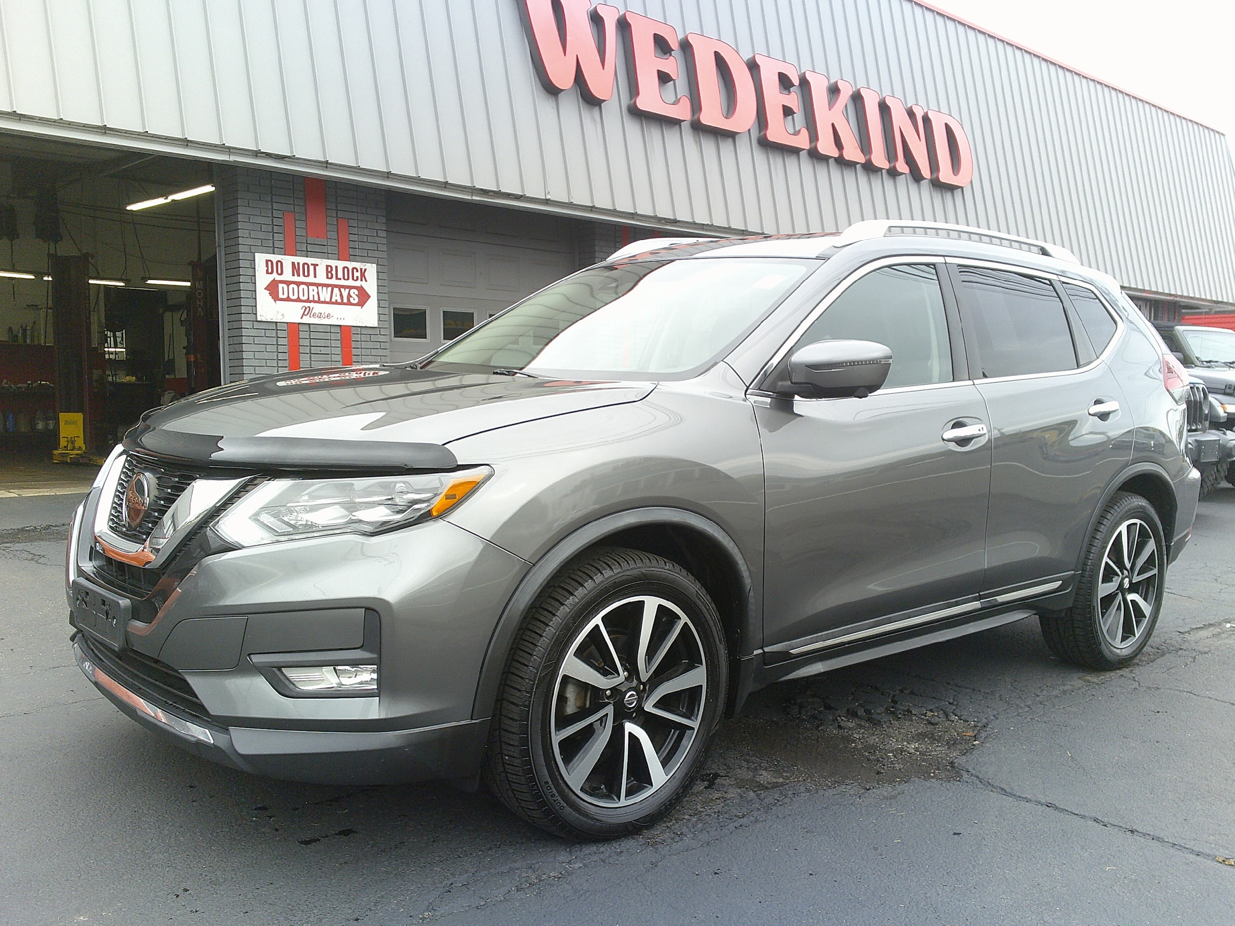 2018 Nissan Rogue SL