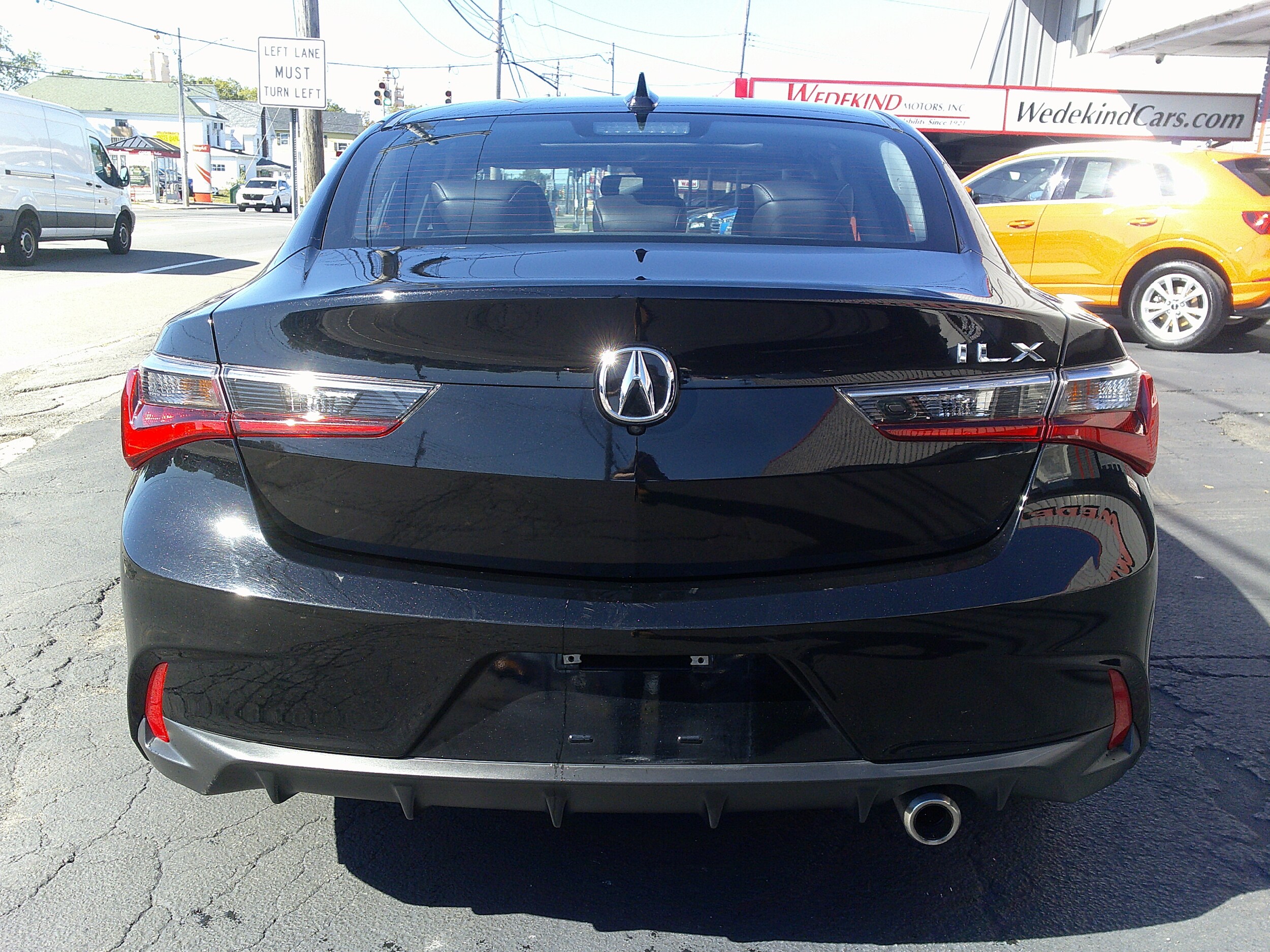 2021 Acura ILX Premium photo 3