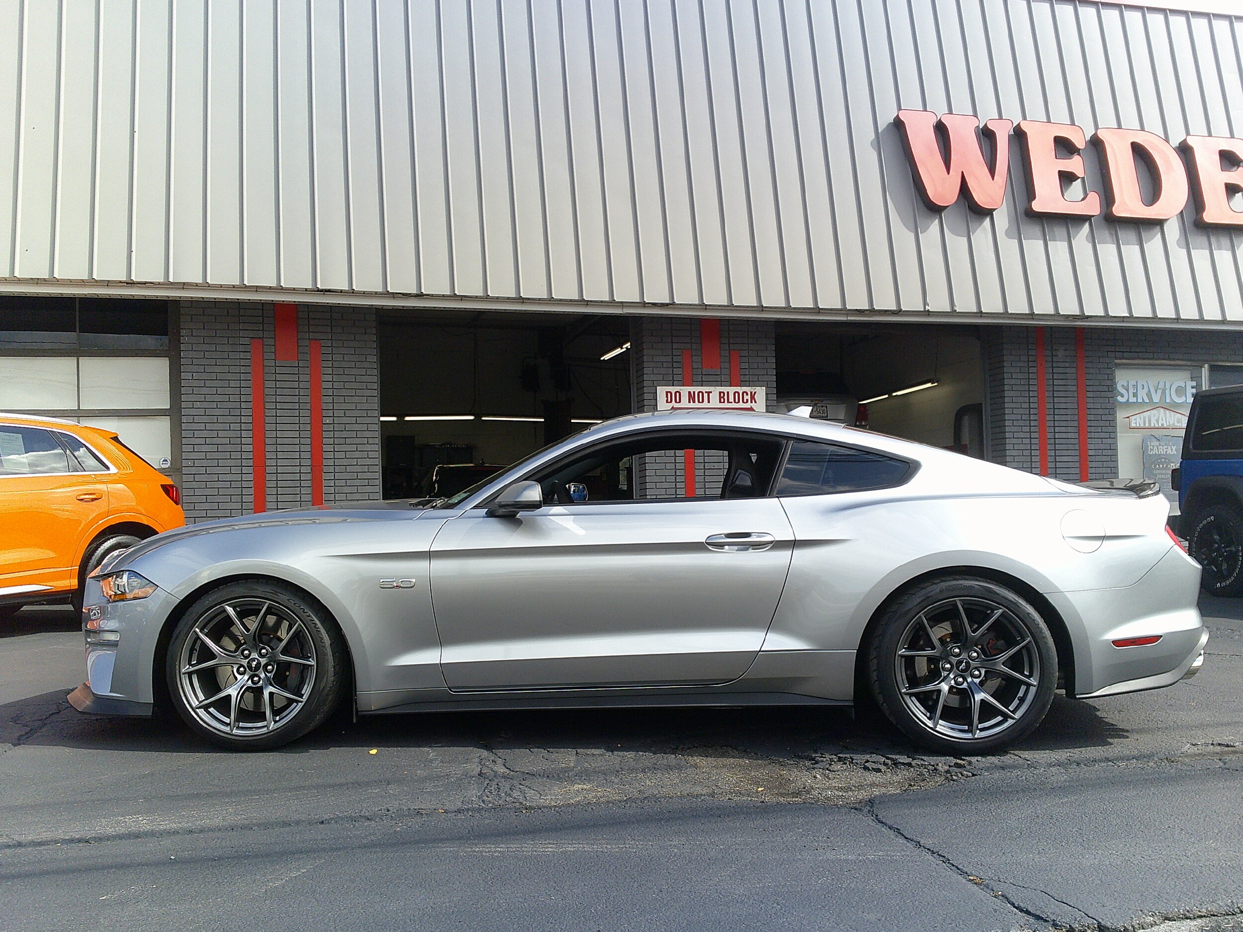 2020 Ford Mustang GT photo 4