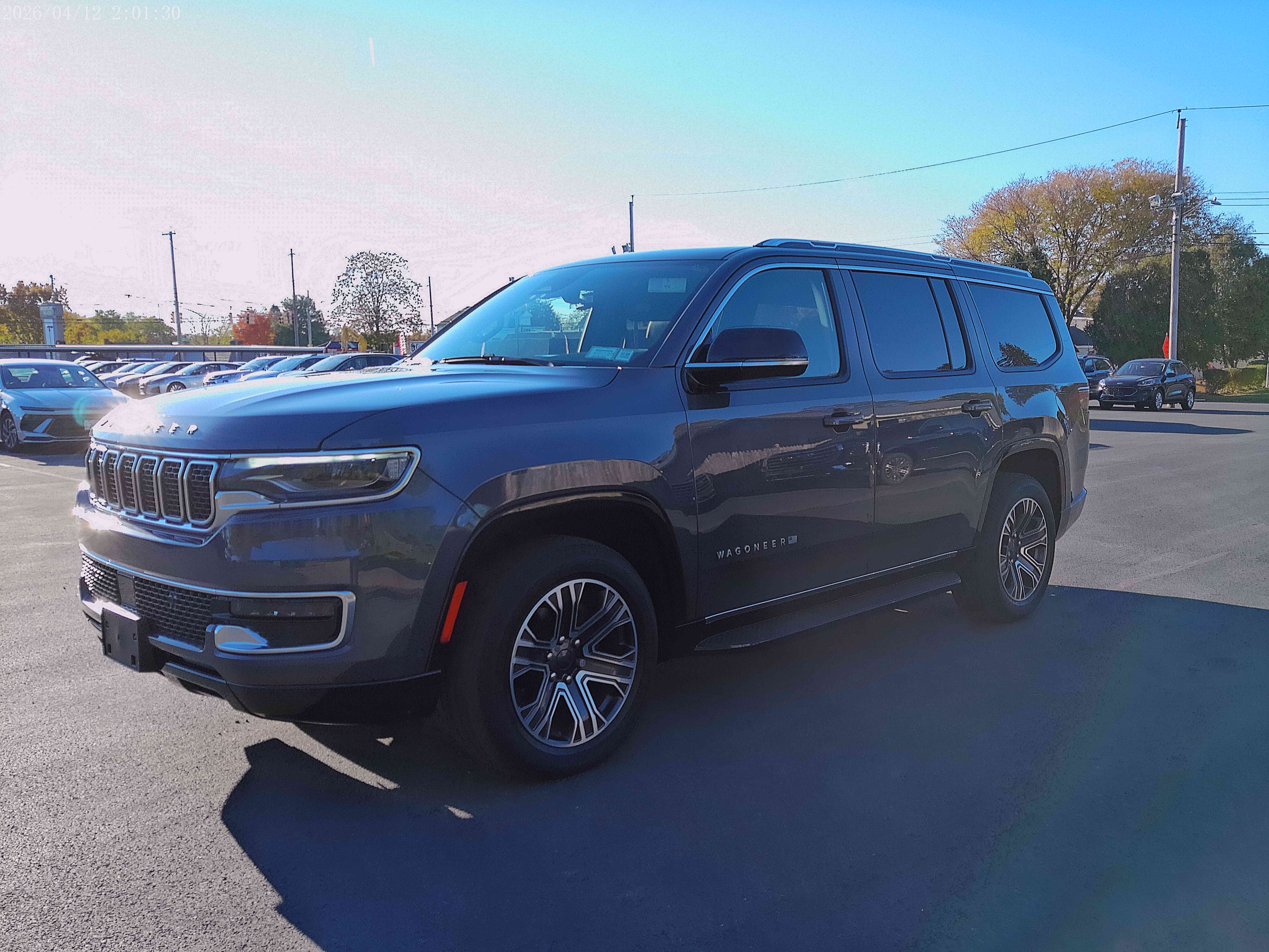  2023 Jeep Wagoneer 4WD   