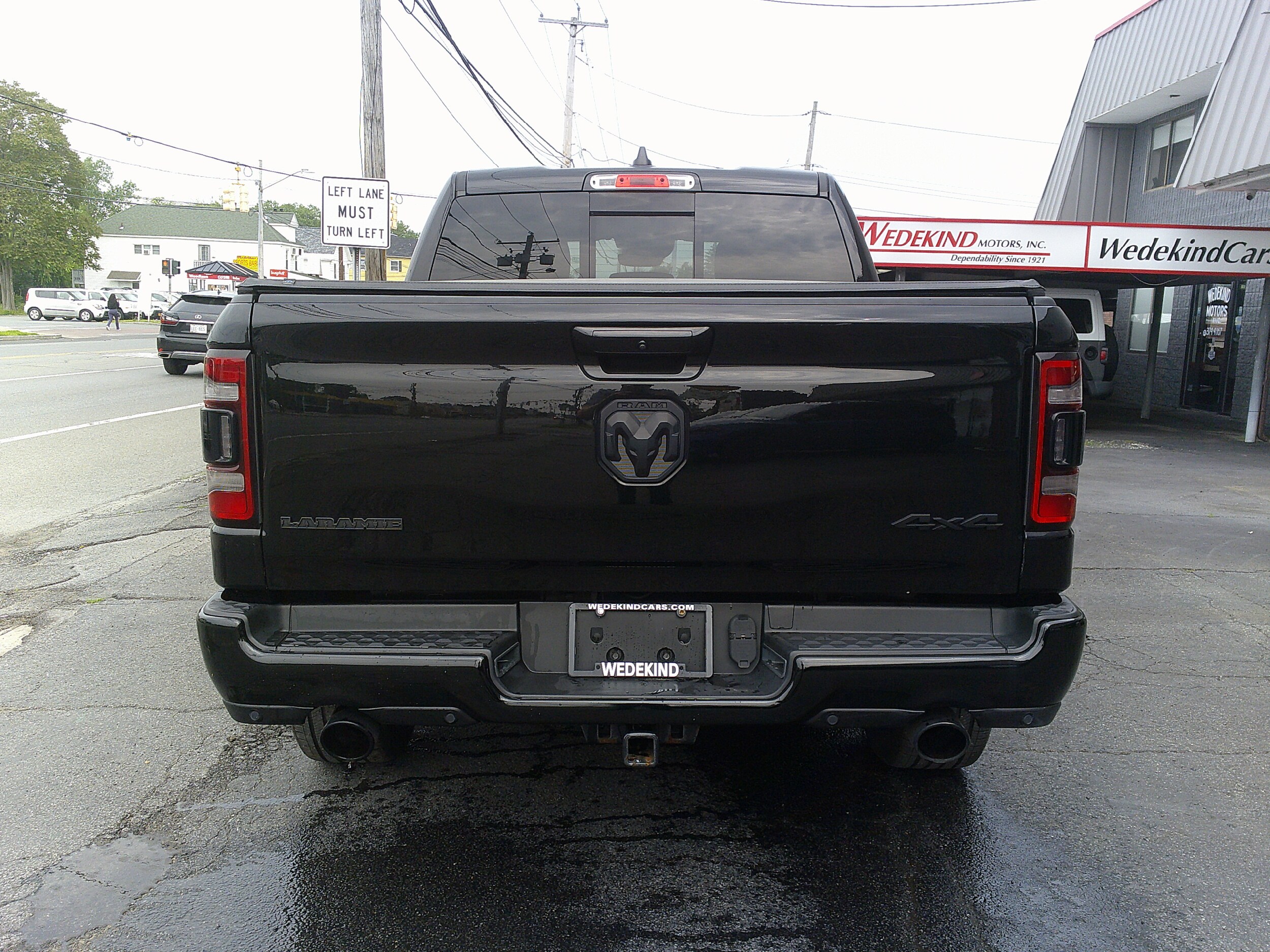 2021 Ram 1500 Laramie photo 4
