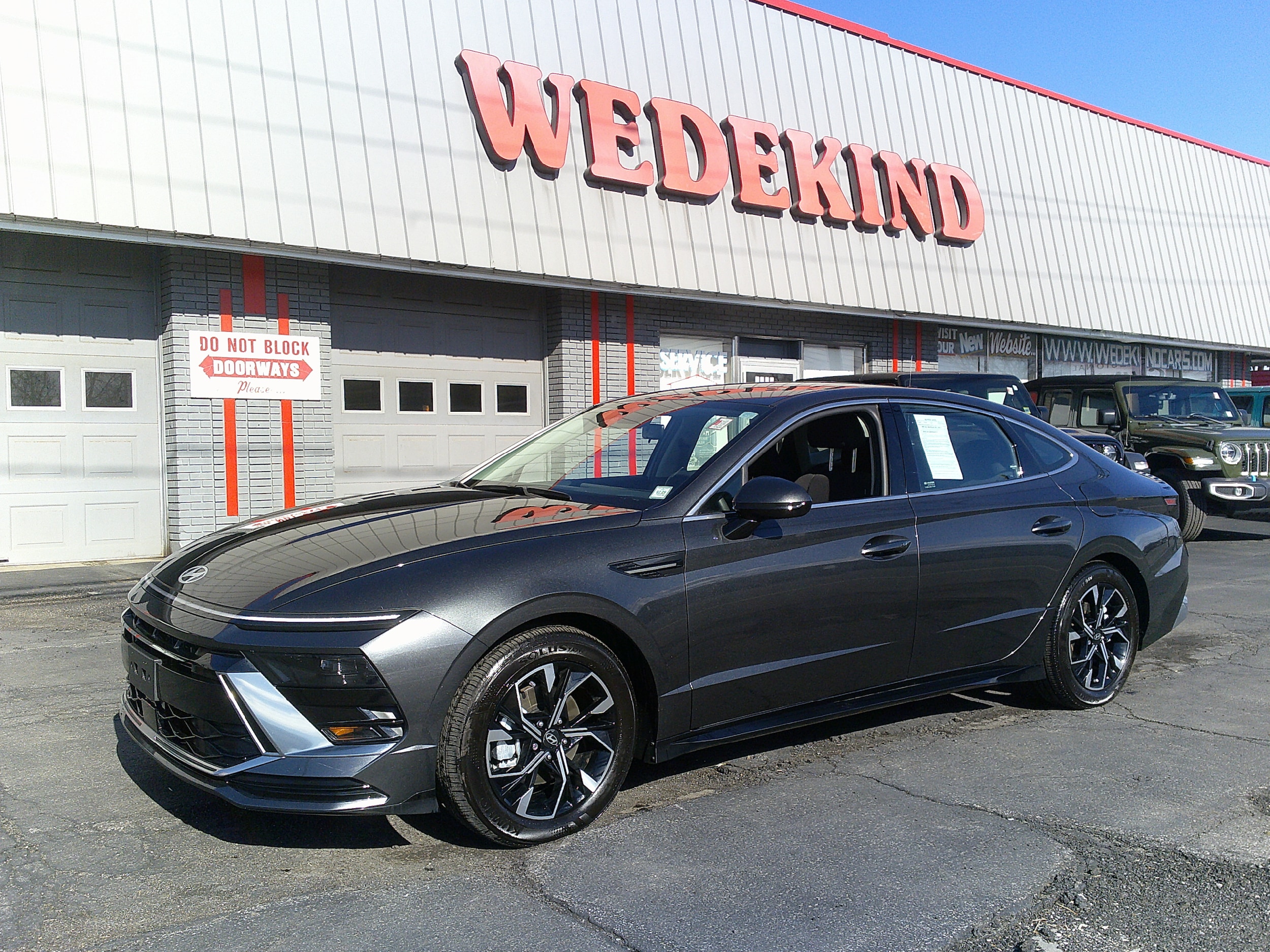 2025 Hyundai Sonata SEL AWD's photo