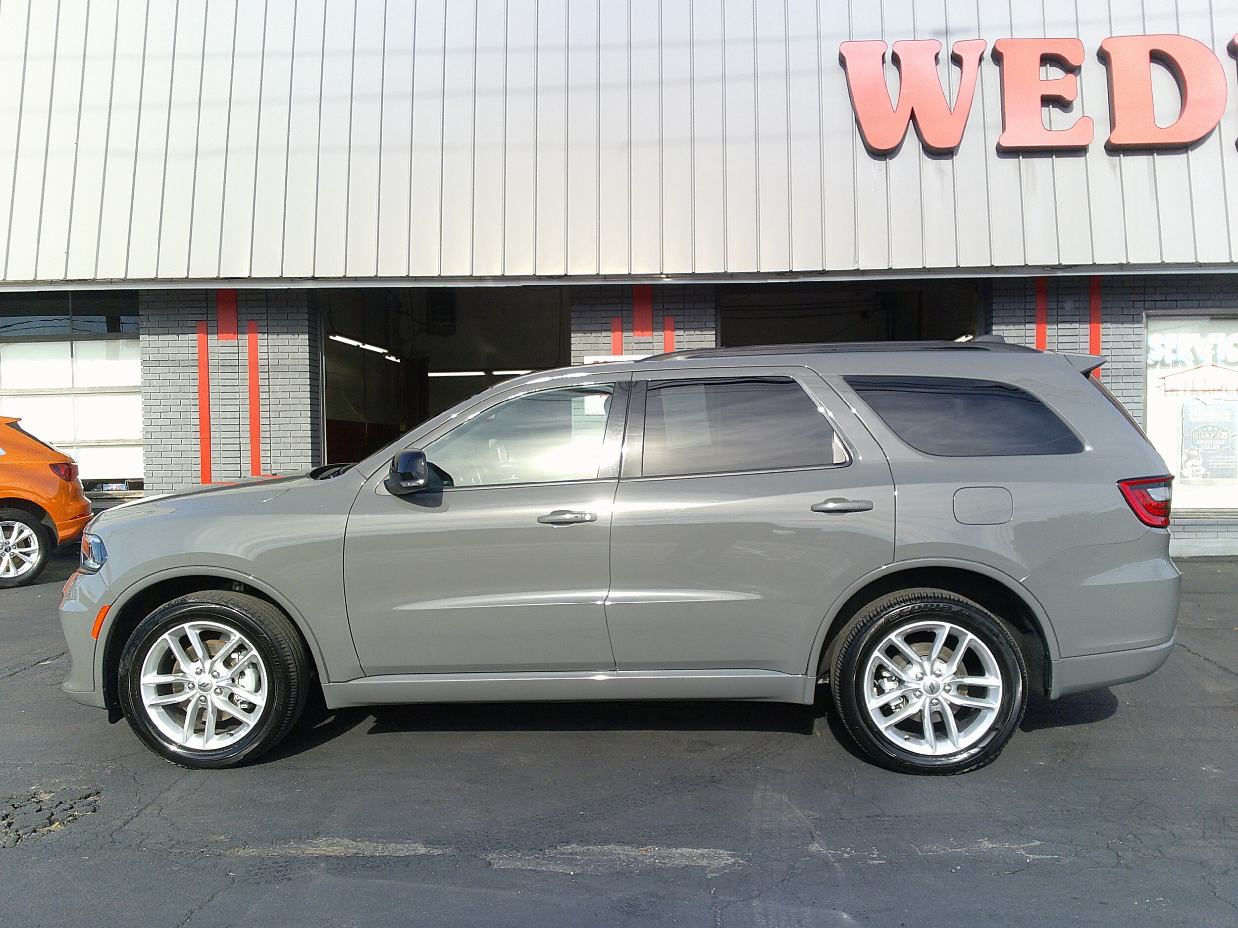 2024 Dodge Durango GT Plus photo 3