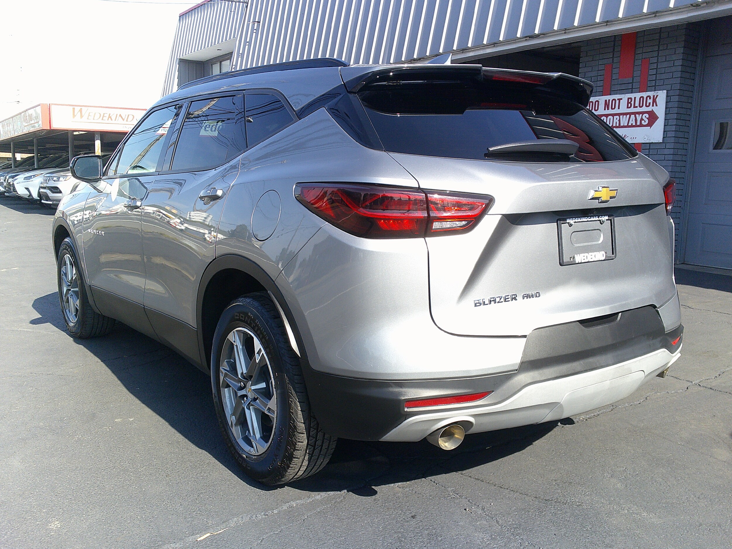 2023 Chevrolet Blazer 3LT photo 2